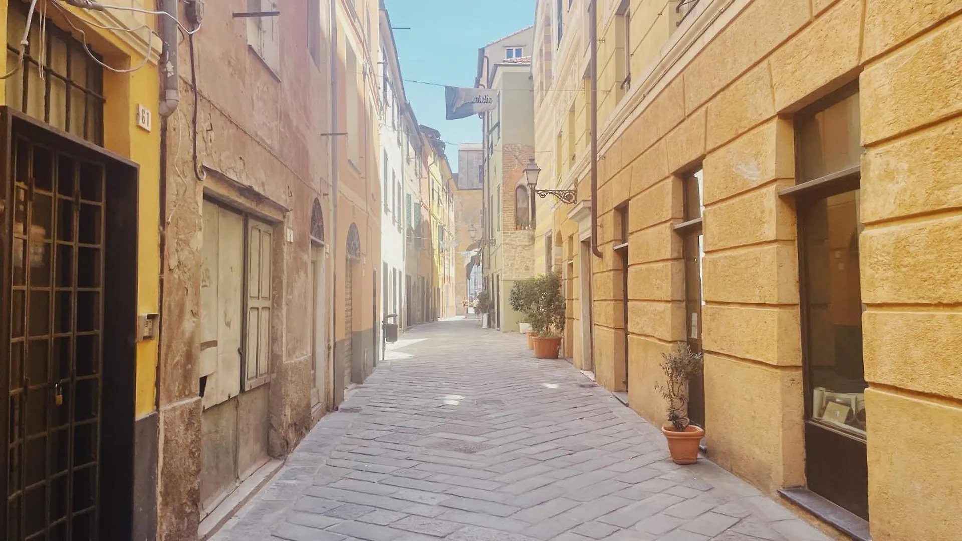 Palazzo Oddo Rental Rooms Albenga 0*,  Italy